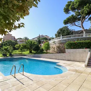  Villa In Elviria
