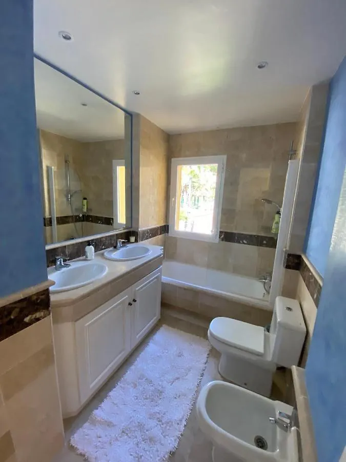 Golf Villa In Marbella, Frontline Golfvilla In Rioreal Golf 0*, Marbella Spain
