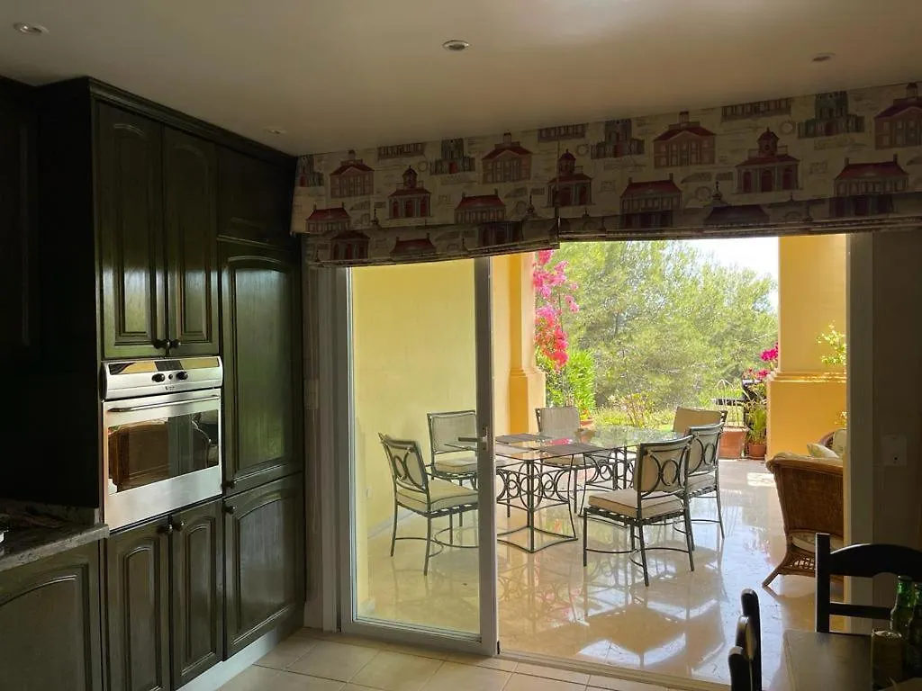 Golf Villa In Marbella, Frontline Golfvilla In Rioreal Golf
