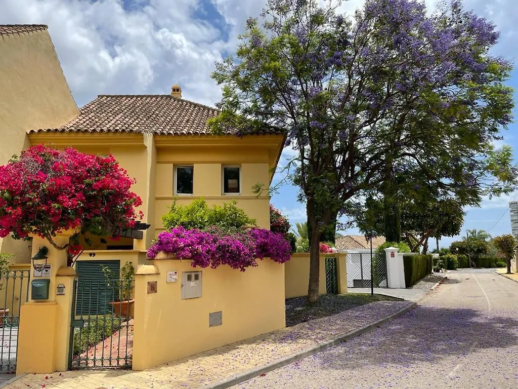 Golf Villa In Marbella, Frontline Golfvilla In Rioreal Golf 0*, Marbella Spain